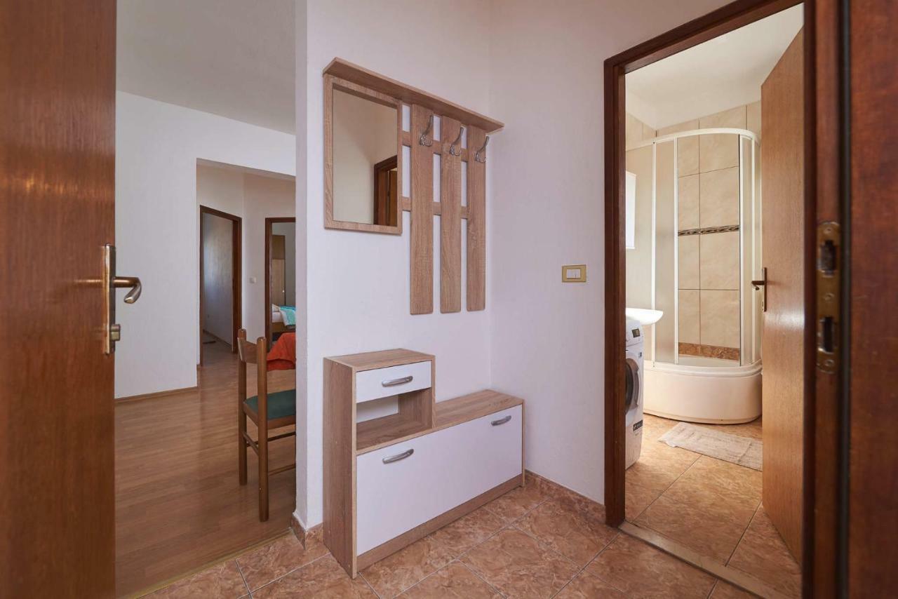 Calypso Apartment Kastela Exterior photo